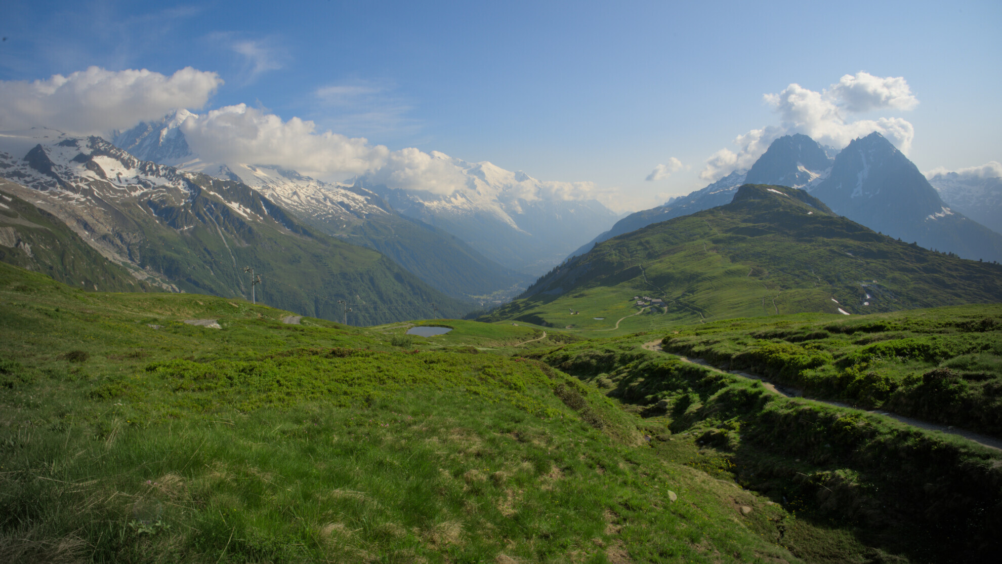 Col de Balme : l'étape 9 du TMB où le Mont-Blanc réapparaît en face
