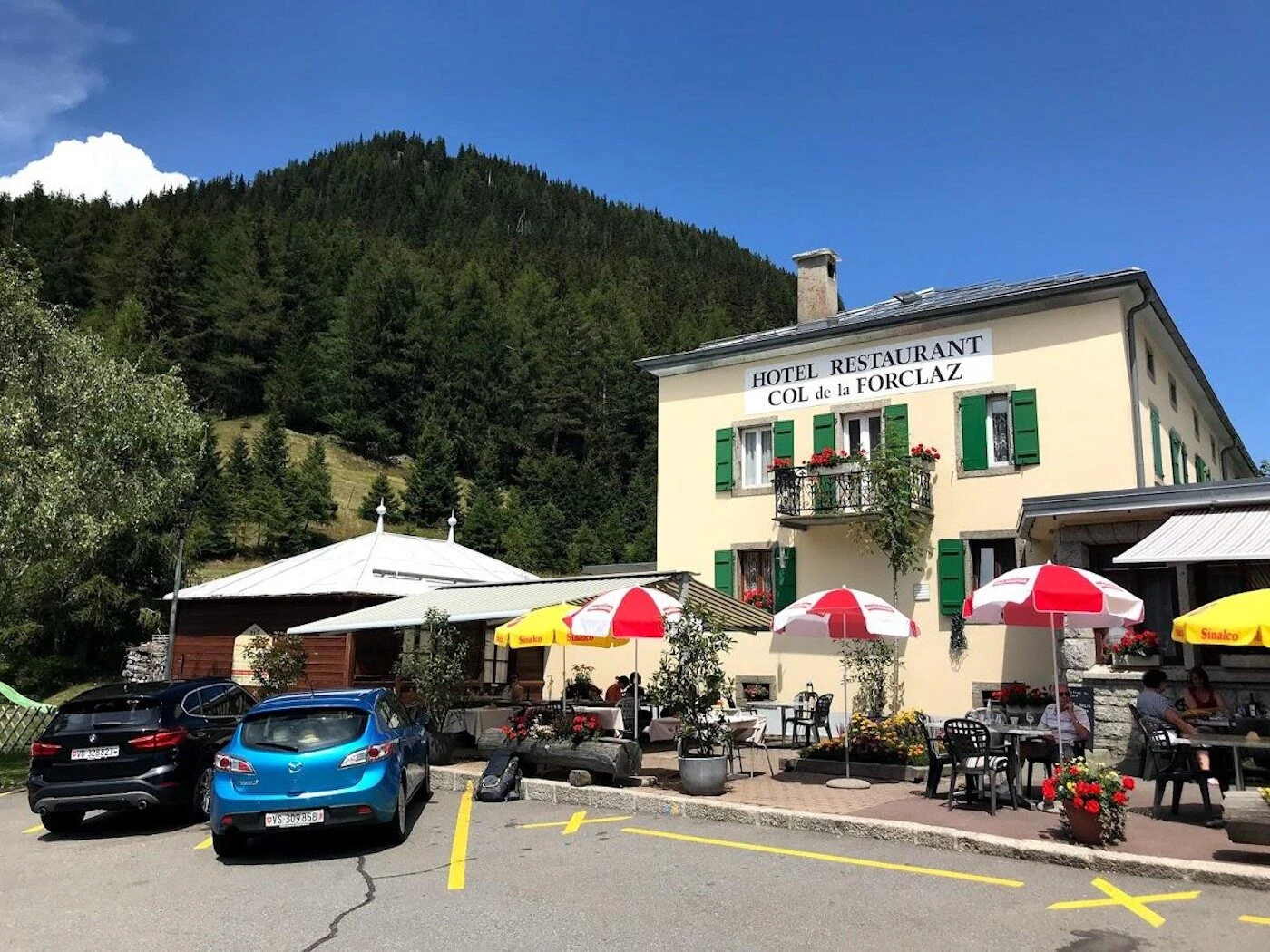 Hôtel du Col de la Forclaz, jonction des variantes Bovine et Arpette