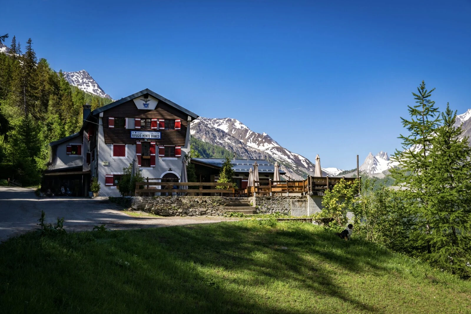 Rifugio Monte Bianco - Cai Uget dans le Val Veny